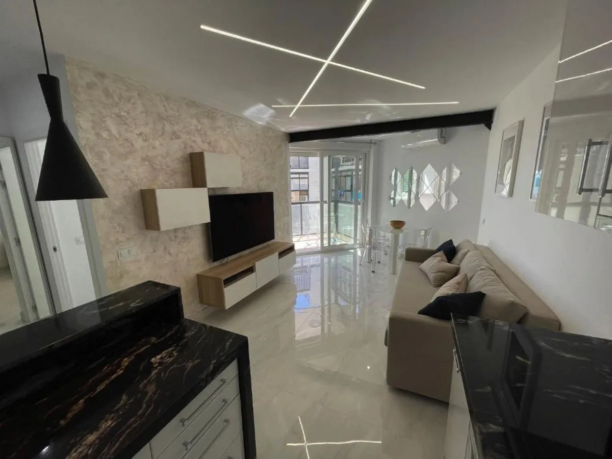 a2c6cd92-5011-4256-b559-af6aadb6aca4