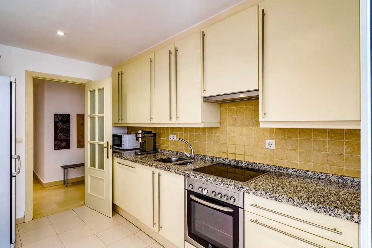 0919407c-0918-4d6f-8416-560a25ddd9b1