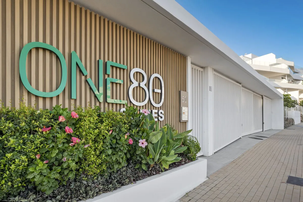 3a701317-8d66-4b48-aa29-f1f253392204