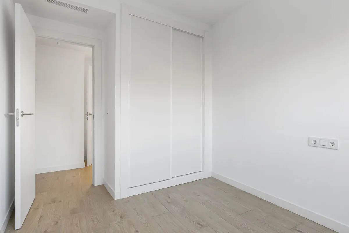 a97754f4-cdcc-419a-b496-30135f9bd7b9