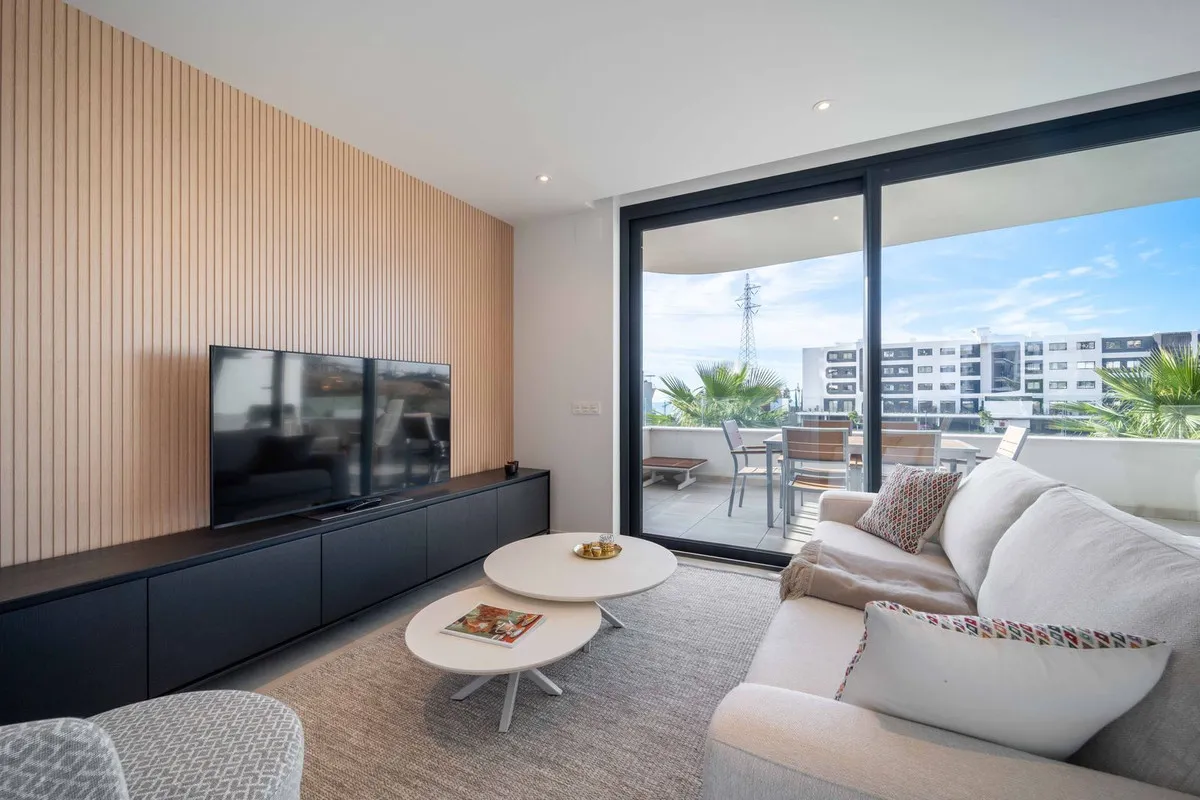 254b8e76-8b96-4a7f-ae36-d0a06fecab88