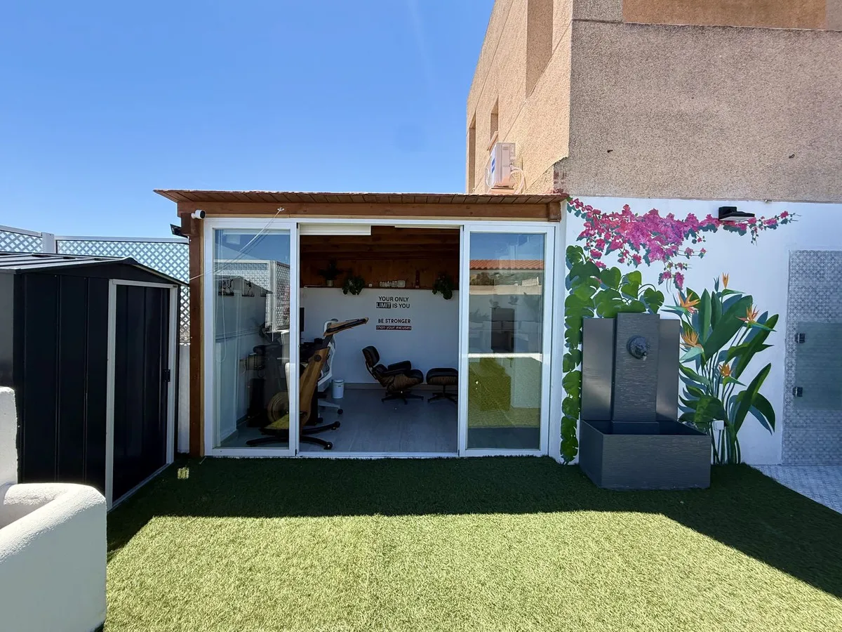 250ddfd4-a1f3-481e-8b5a-b1d124ab7b38