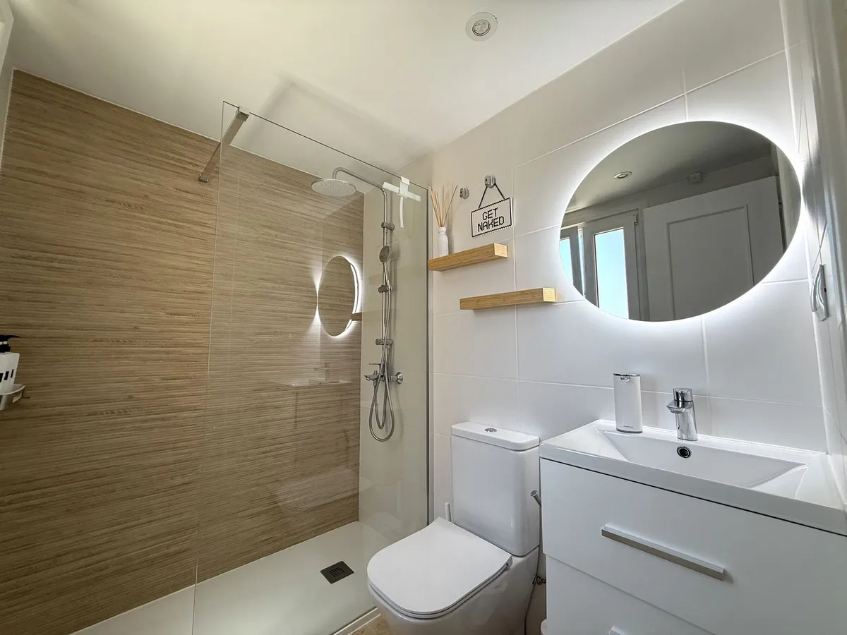 32edb388-37a7-440f-ab73-e623ee649aa8