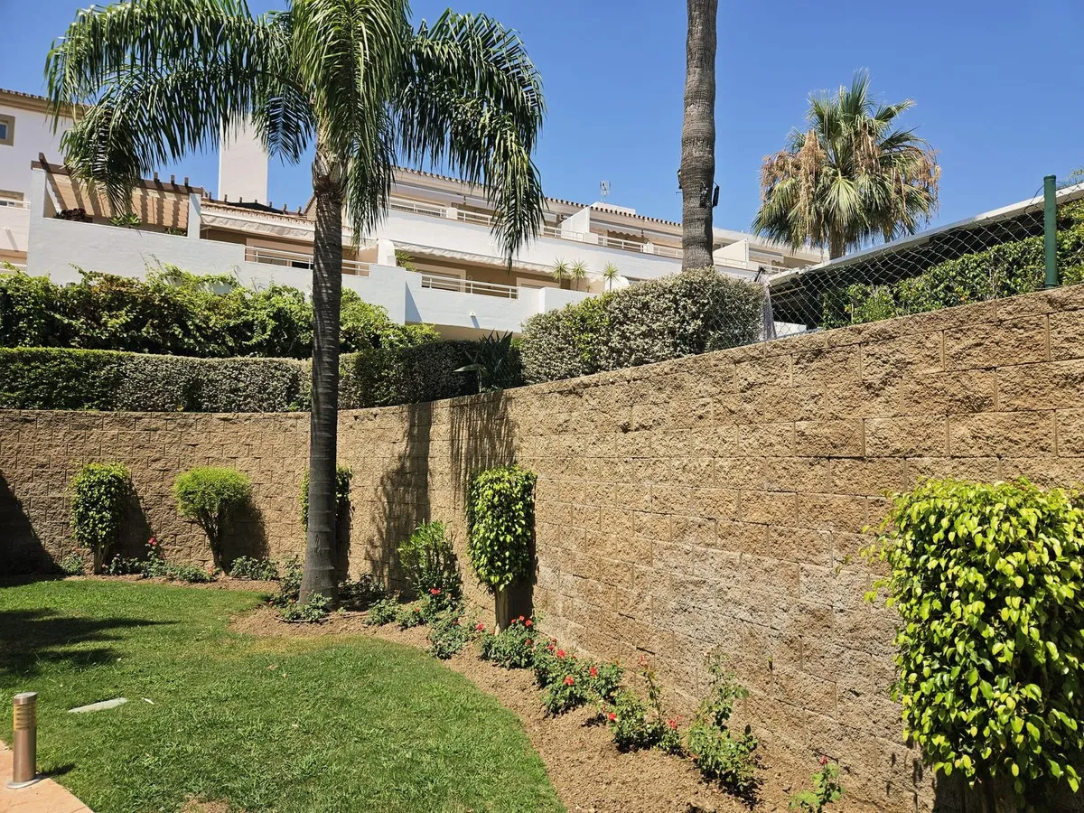 b6b4a06e-117c-4380-ae45-bd46bd48af4b