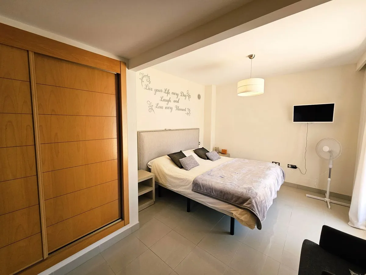 c12d0e40-a396-4b60-9708-f97dbd0fe764