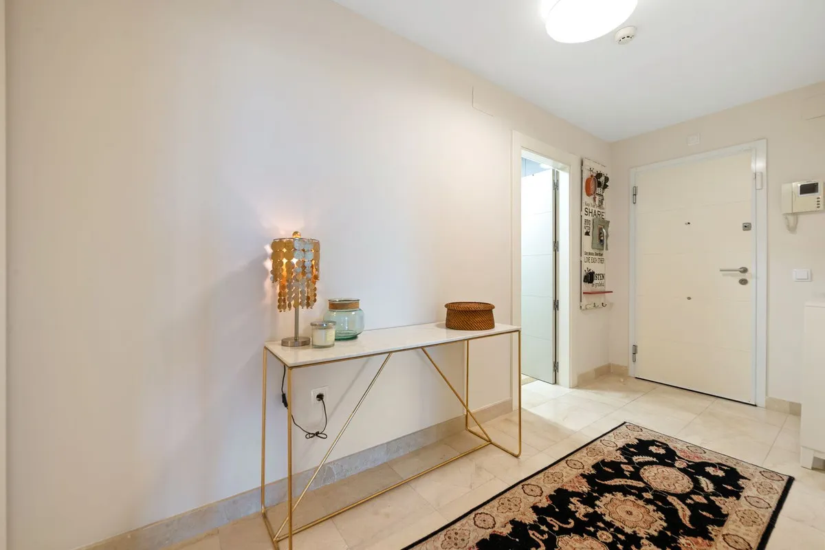 2e95b597-6320-463f-82f8-cb1e3ab6ff93