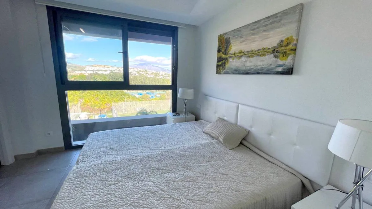 d3dabc6f-c808-4df9-845d-5790067f2830