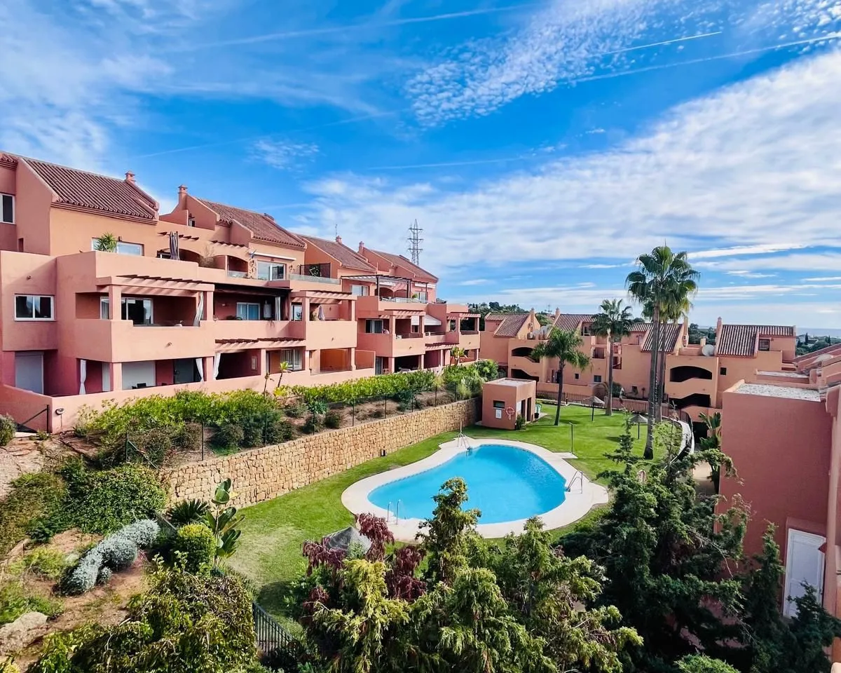 4217a273-c60f-42cd-aee3-7fd13e5e998f