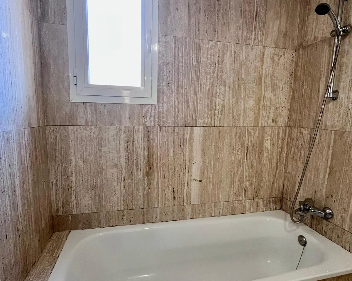 ae74f7ec-d8ff-405c-bb05-4a97198d56d9