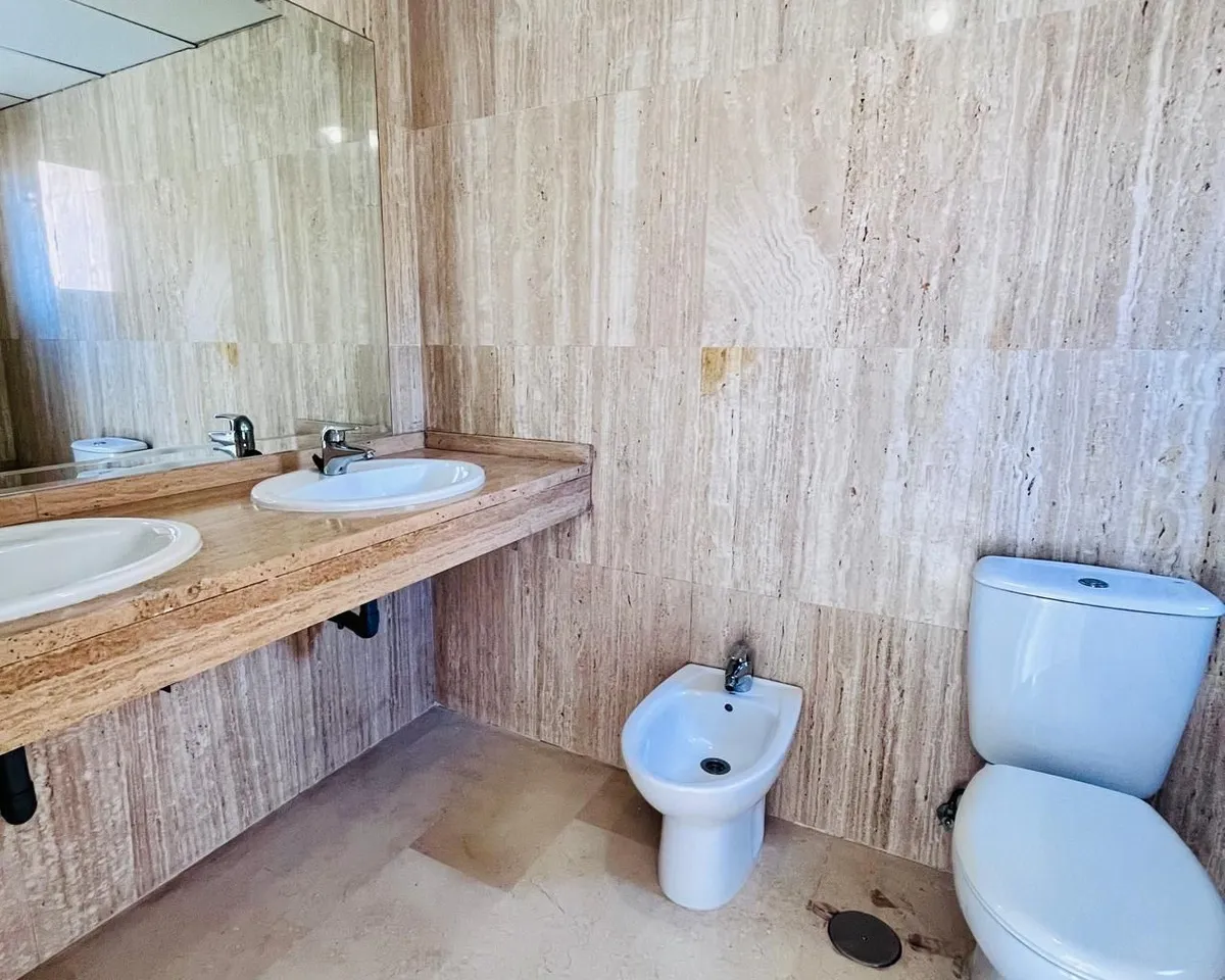 fa973eab-58ae-43d7-ada8-933a4babfcef