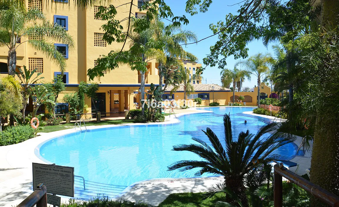 870529dd-7dbb-4eaa-a49c-89350ce1de4b