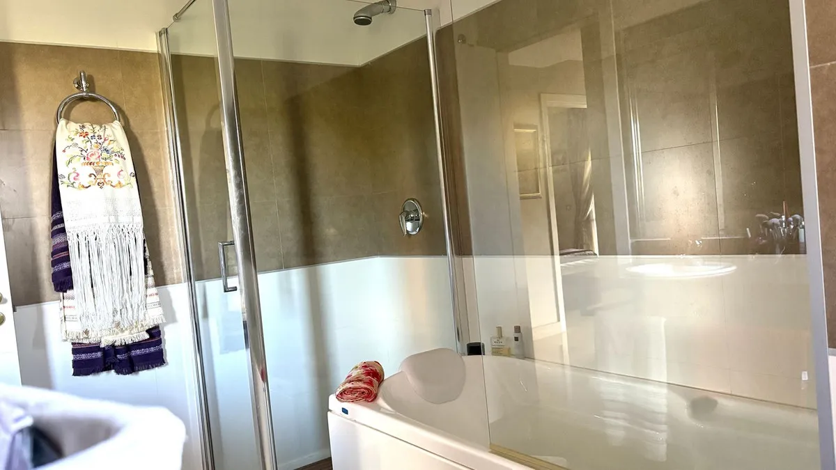 11f32a5f-c30d-4dc1-a116-9c50f7fee797