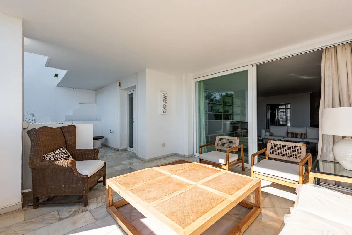 27535733-994b-4fce-905f-d5607cb8b1ba