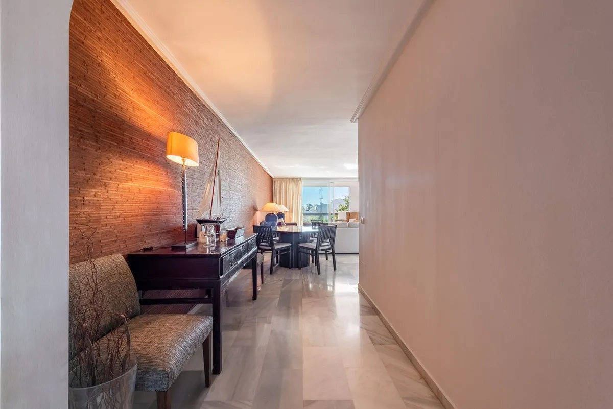 2ee7e413-5c56-483d-a9e9-8ae5bf464b23