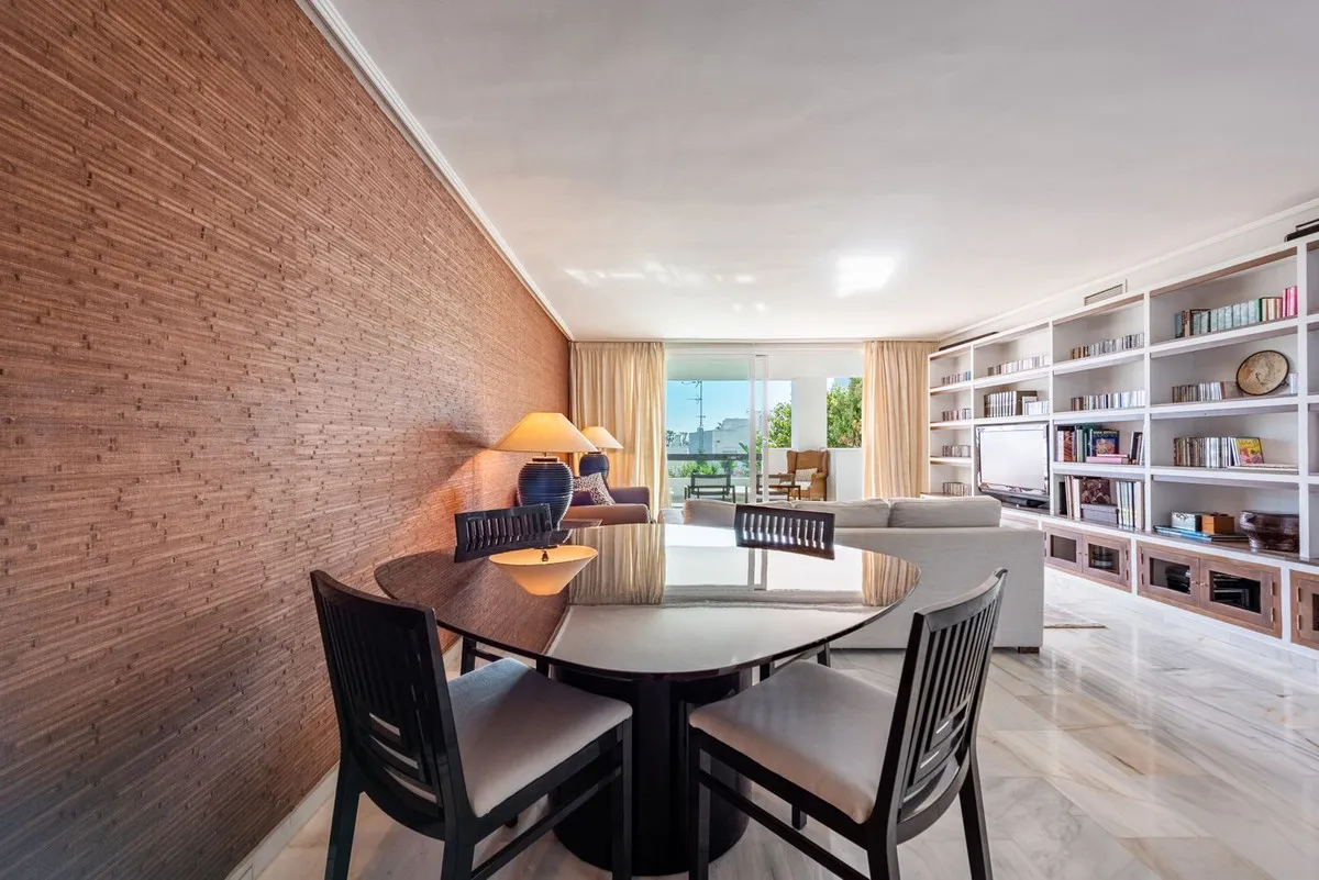 5ccce132-6992-4d7d-b2f4-ab3847e5bab7