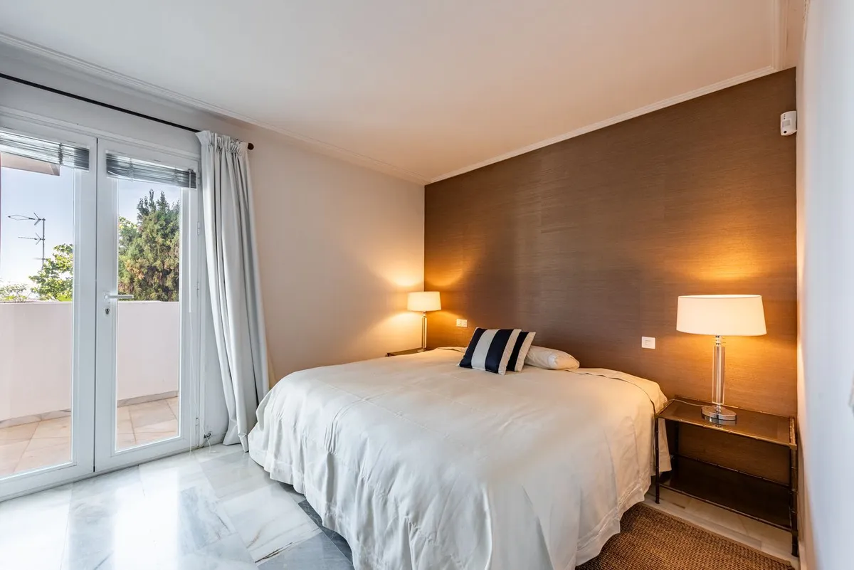 6b965112-8ebf-4d31-a831-3508cb45c6b1