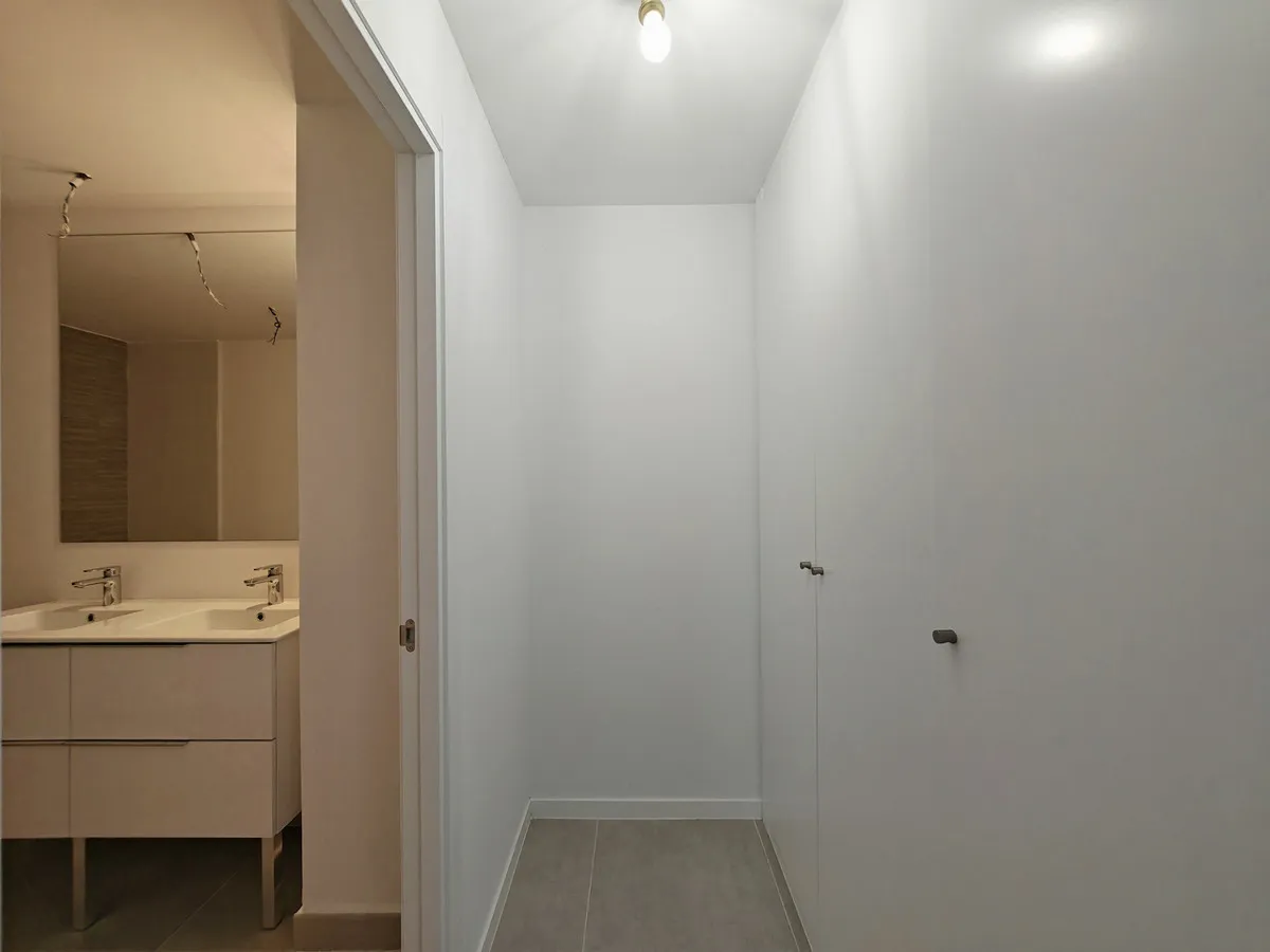 c12fba8c-2823-4c2a-abb2-ad9724bb2b8a