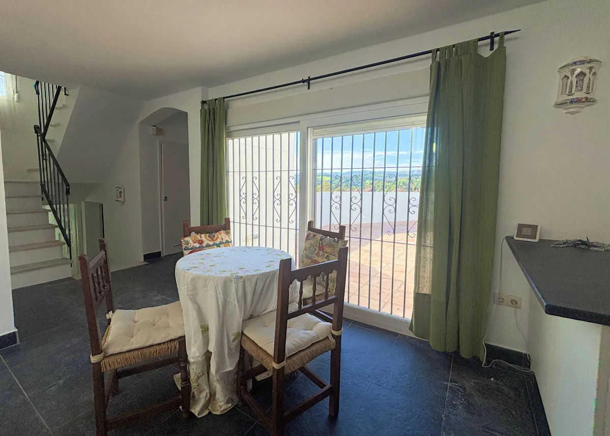 0af94f90-9ad3-47c1-b28d-52190dbd9126