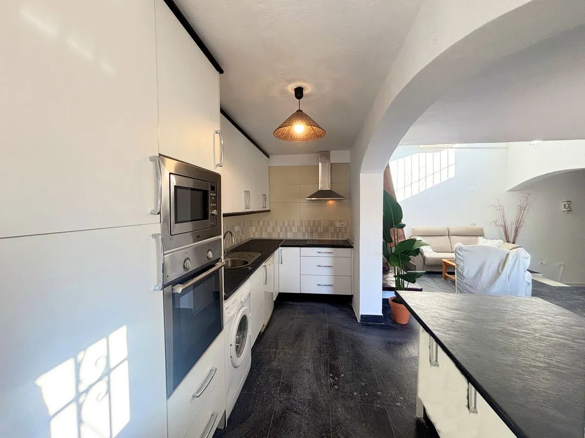 30495659-2dca-4d58-b0ed-cd88d5378373