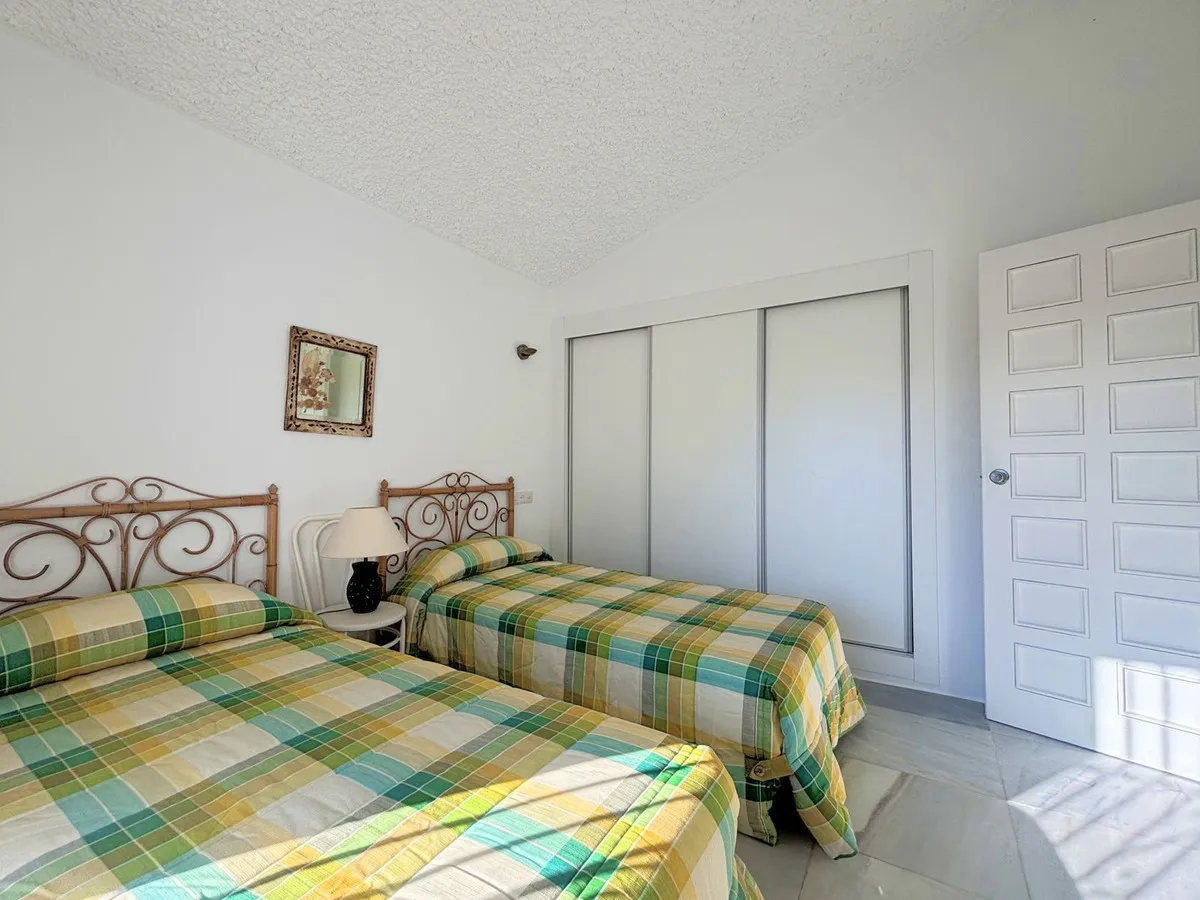 6c67ff04-71e1-4fd7-8acb-c0400a6b28a7