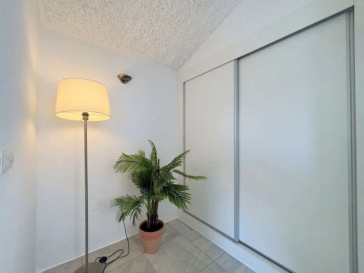 aa6faa7f-6fda-4656-9670-ed8a7ee27cda