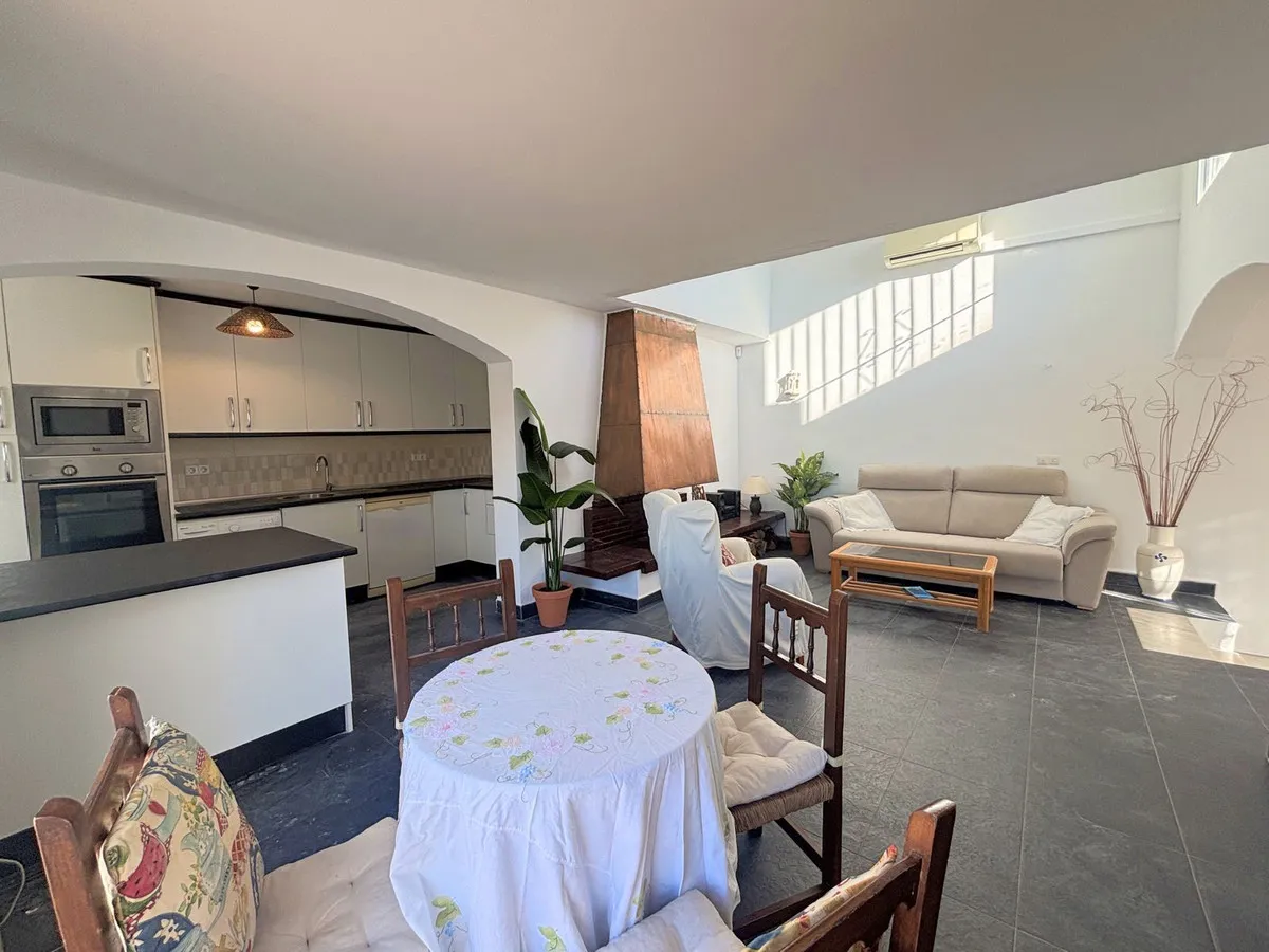 bd2ed5d9-086d-4b55-9eee-d6dd0d6f49c9