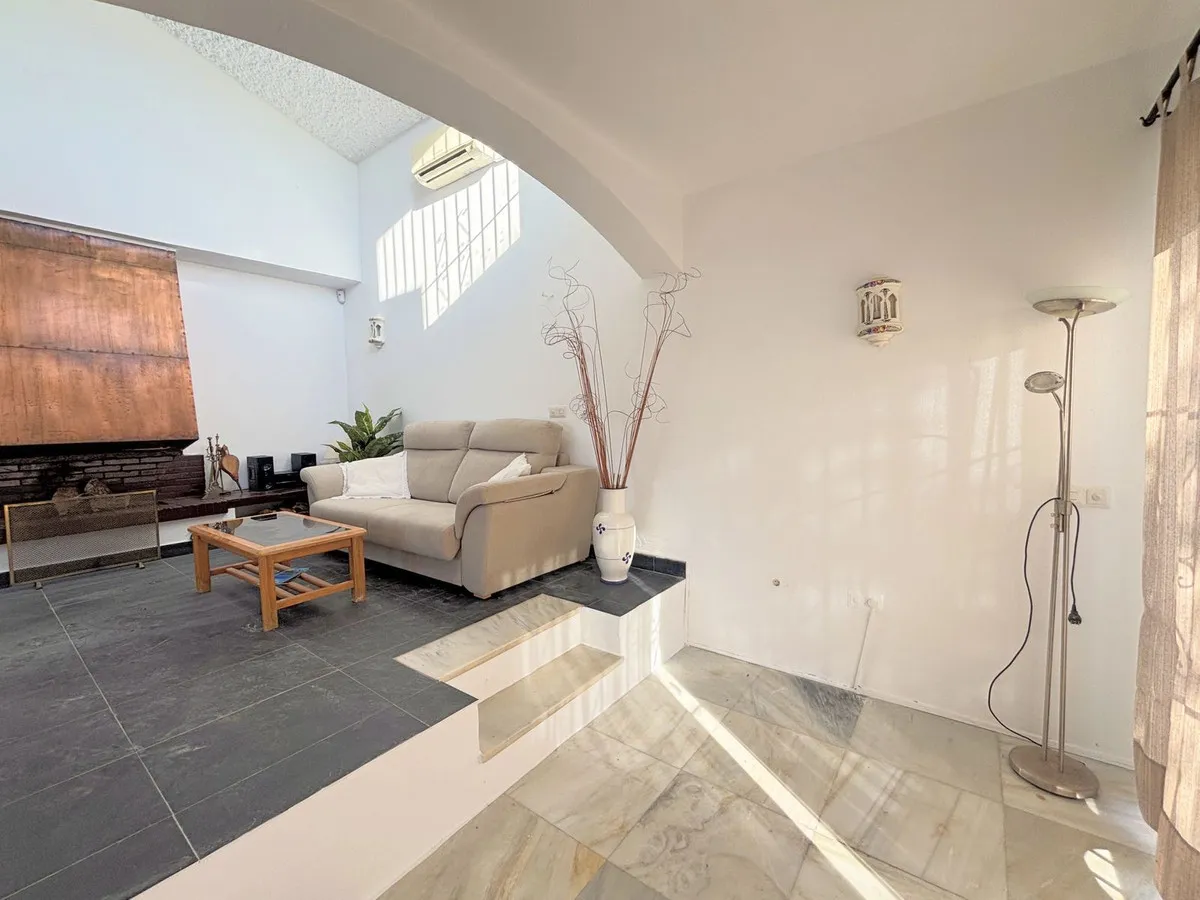 e041f9f4-7221-44d3-90a2-d0cf792fe98c