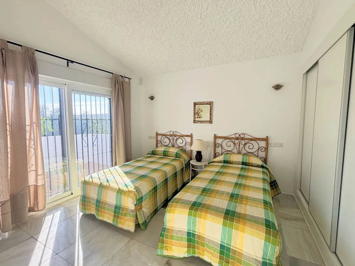 e3b023c2-98d3-4bfc-9e41-71db714b79fb