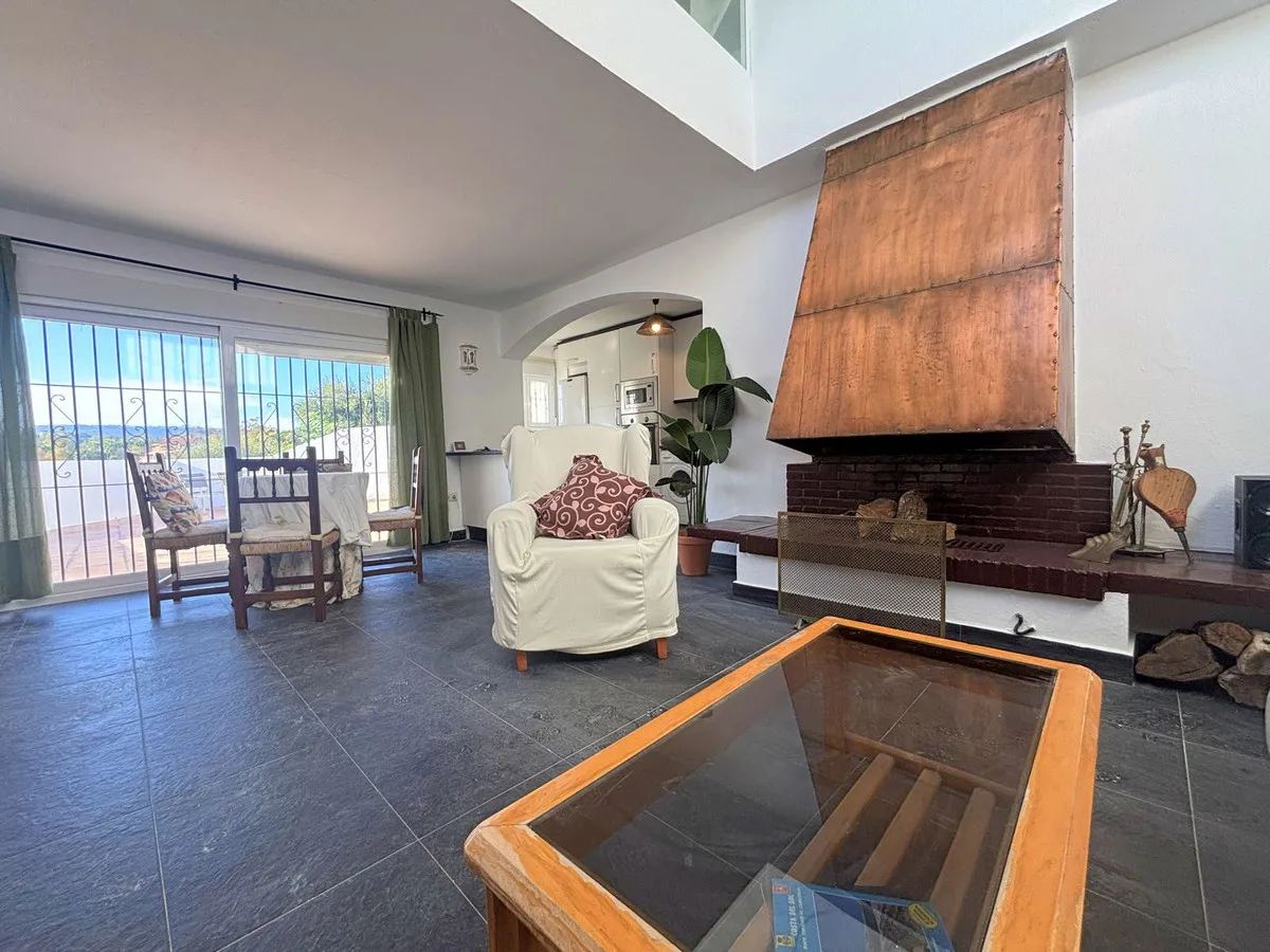 ea33b977-72b8-40b7-b7d5-150843618b66