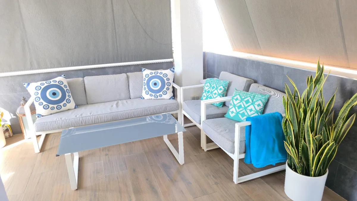 c00e8c15-d341-4c9f-bff0-a614a610d539