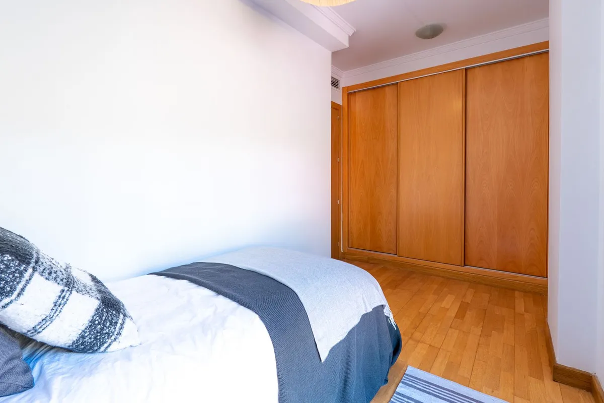 cad61285-6f89-4a4c-89e3-c6202ac59b03