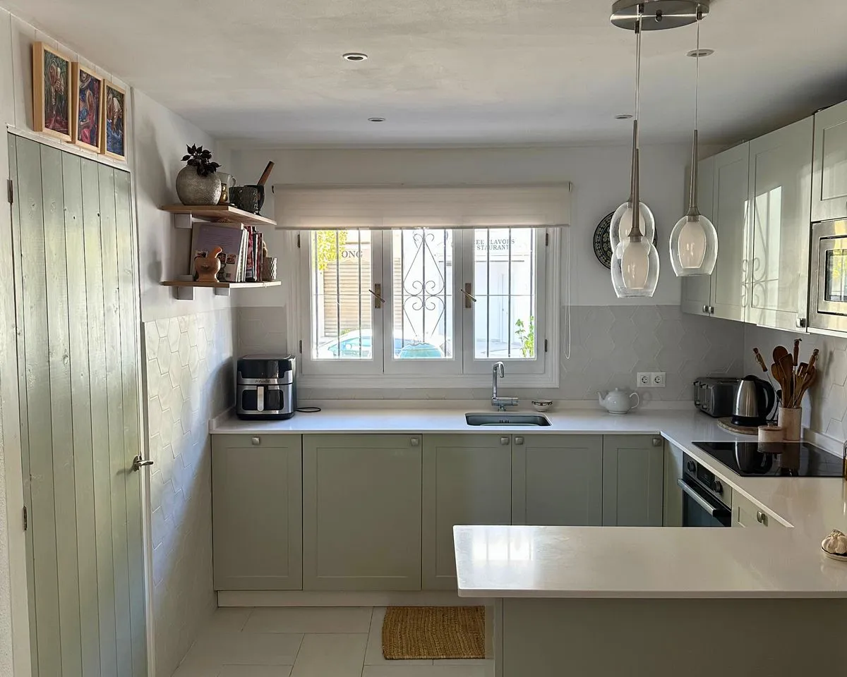 2d621543-01d5-45f1-887c-c1bde93ce8e3