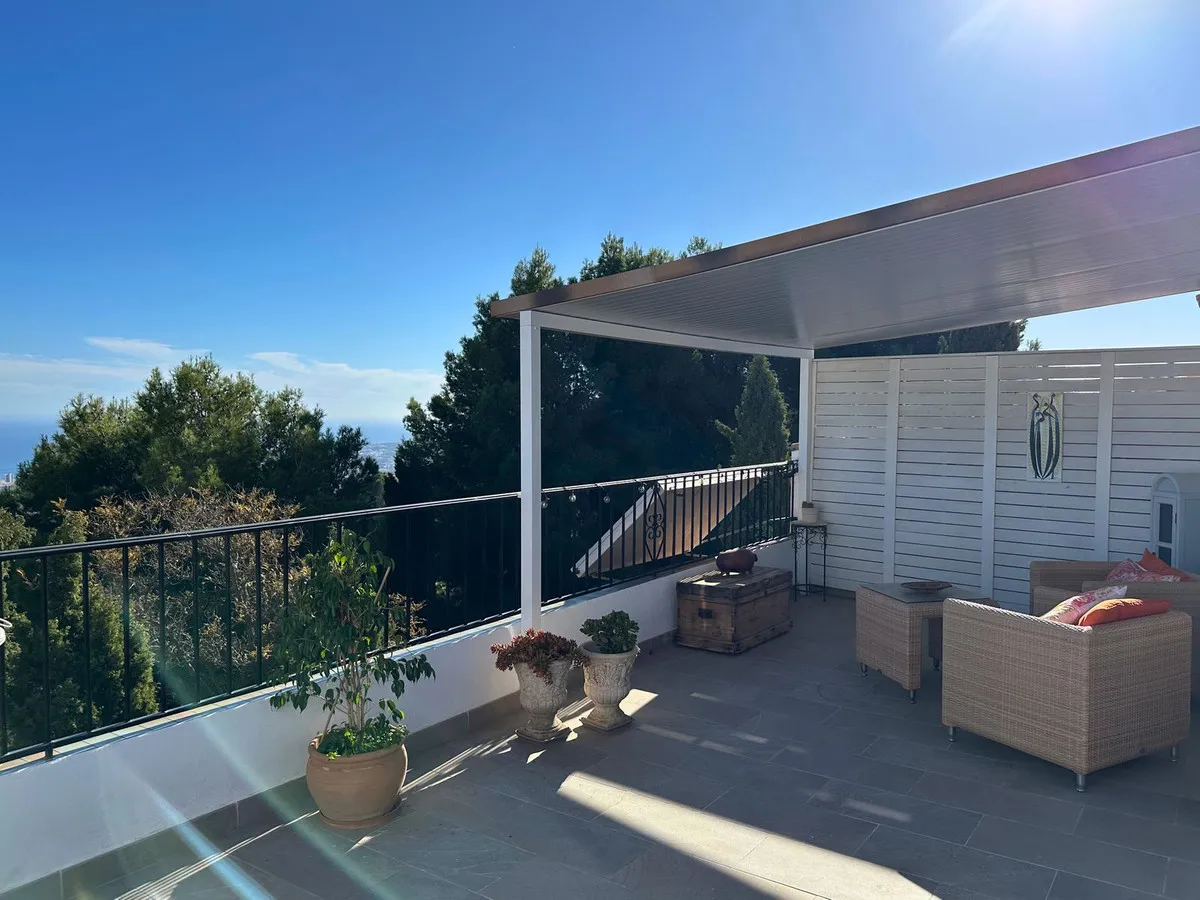 e2117876-be93-445f-bb88-a55df9d8399d