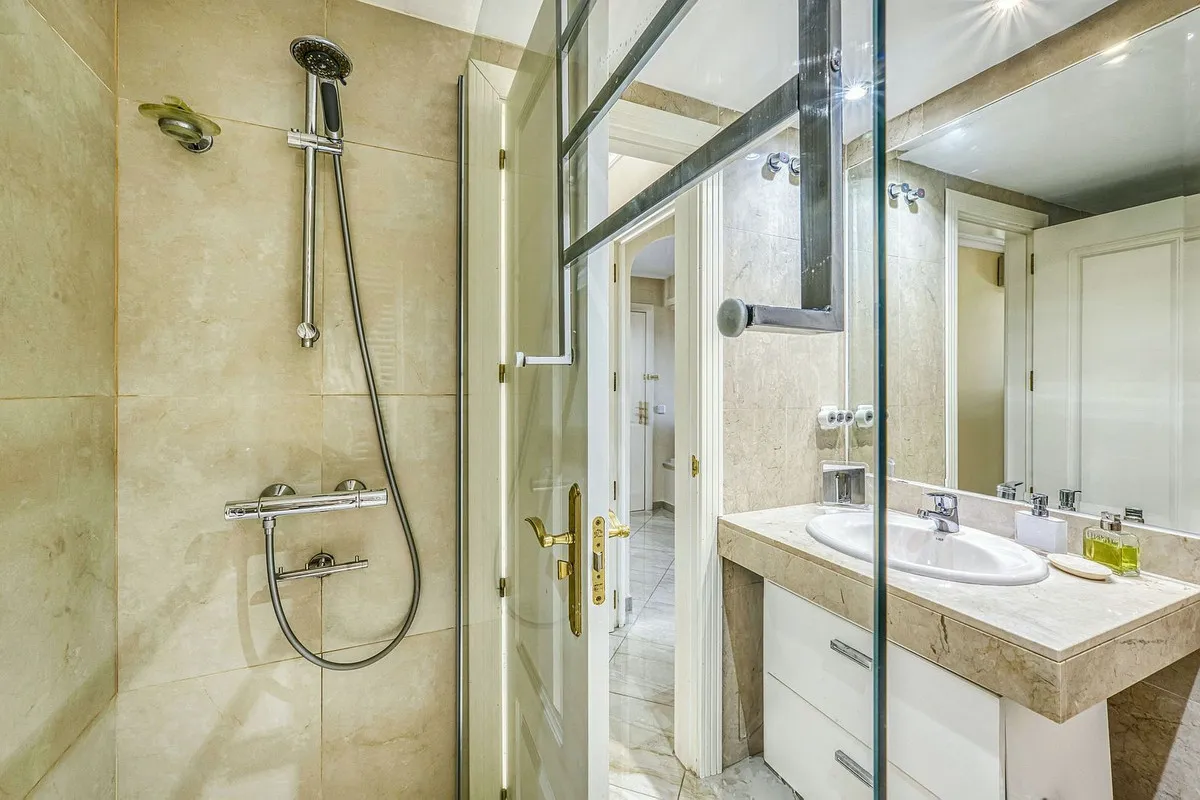 0010f1da-1142-449a-b1dc-9fd5e43ed732