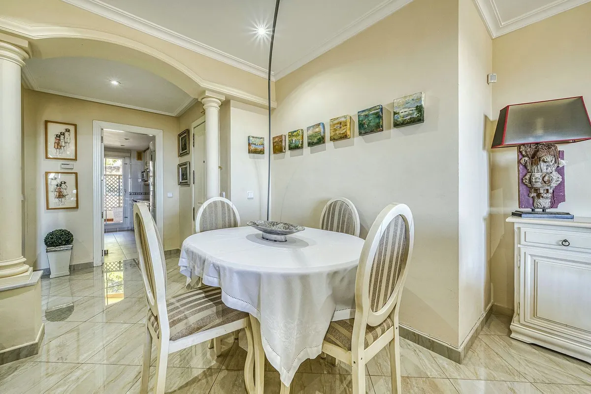 c4679e42-4c00-4ad9-b6d2-edb595706fcc