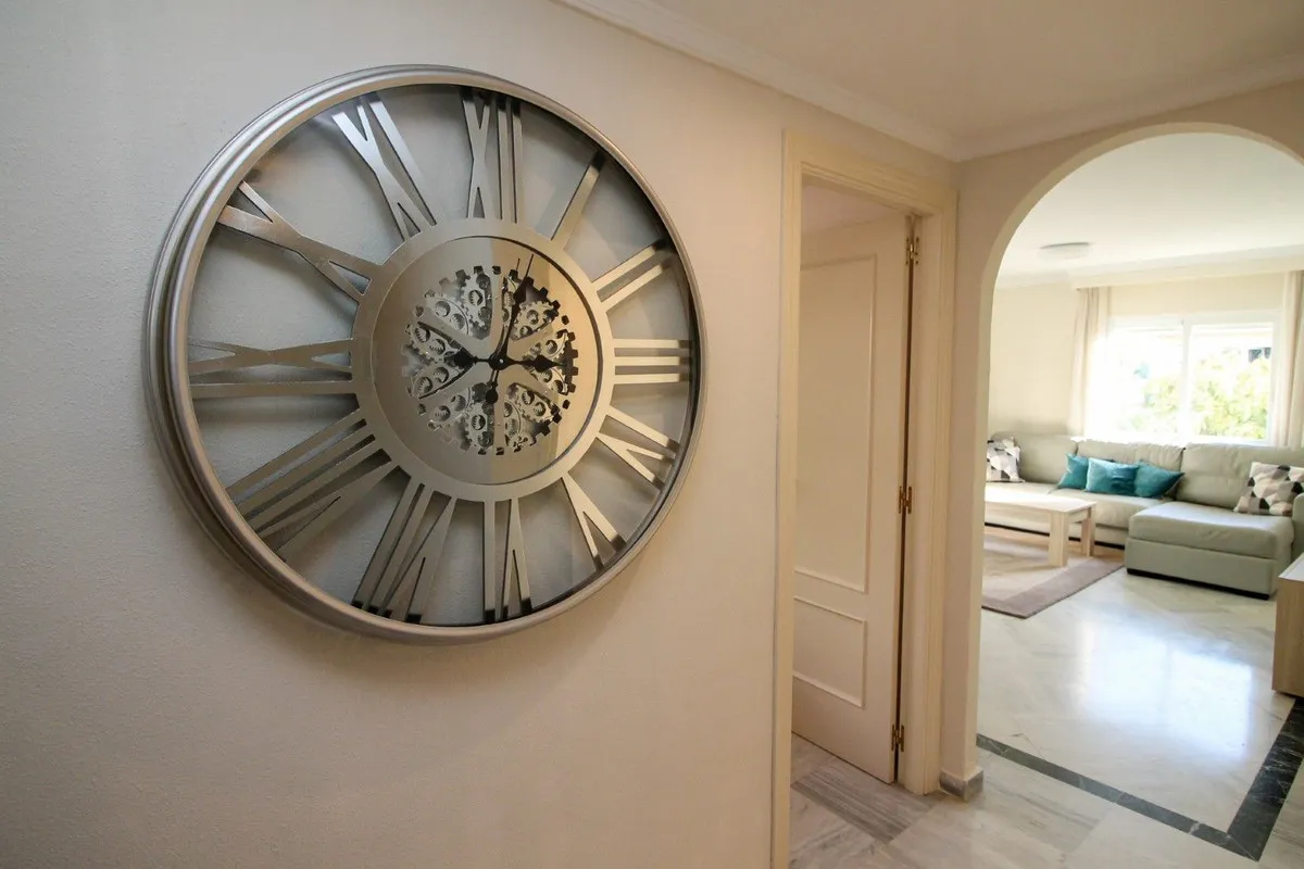 d7215e07-a570-4de8-9a6c-742b7a57e358