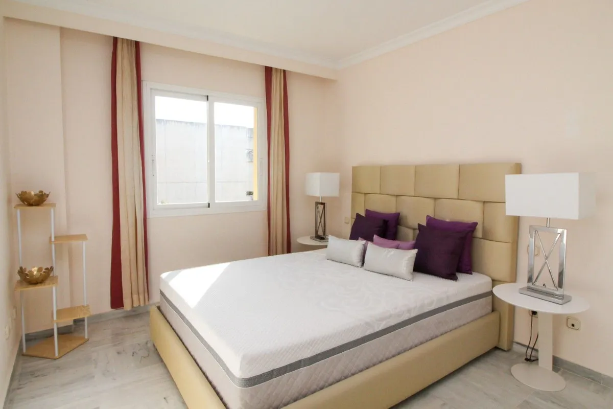 fff32f1a-b7c0-4f08-a1e1-a0ccb3d50426