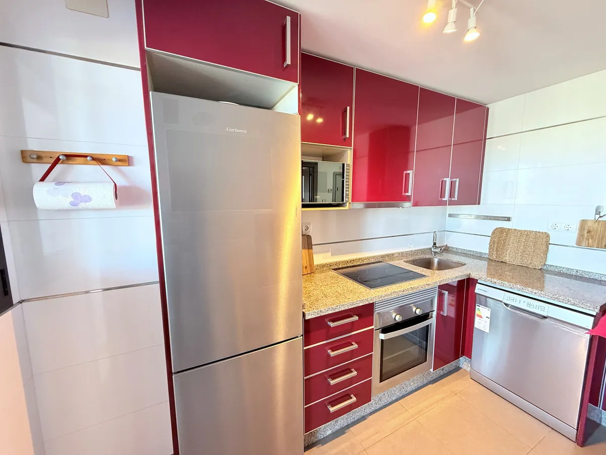 816ca83b-9e6f-4e90-839d-651136374c2a