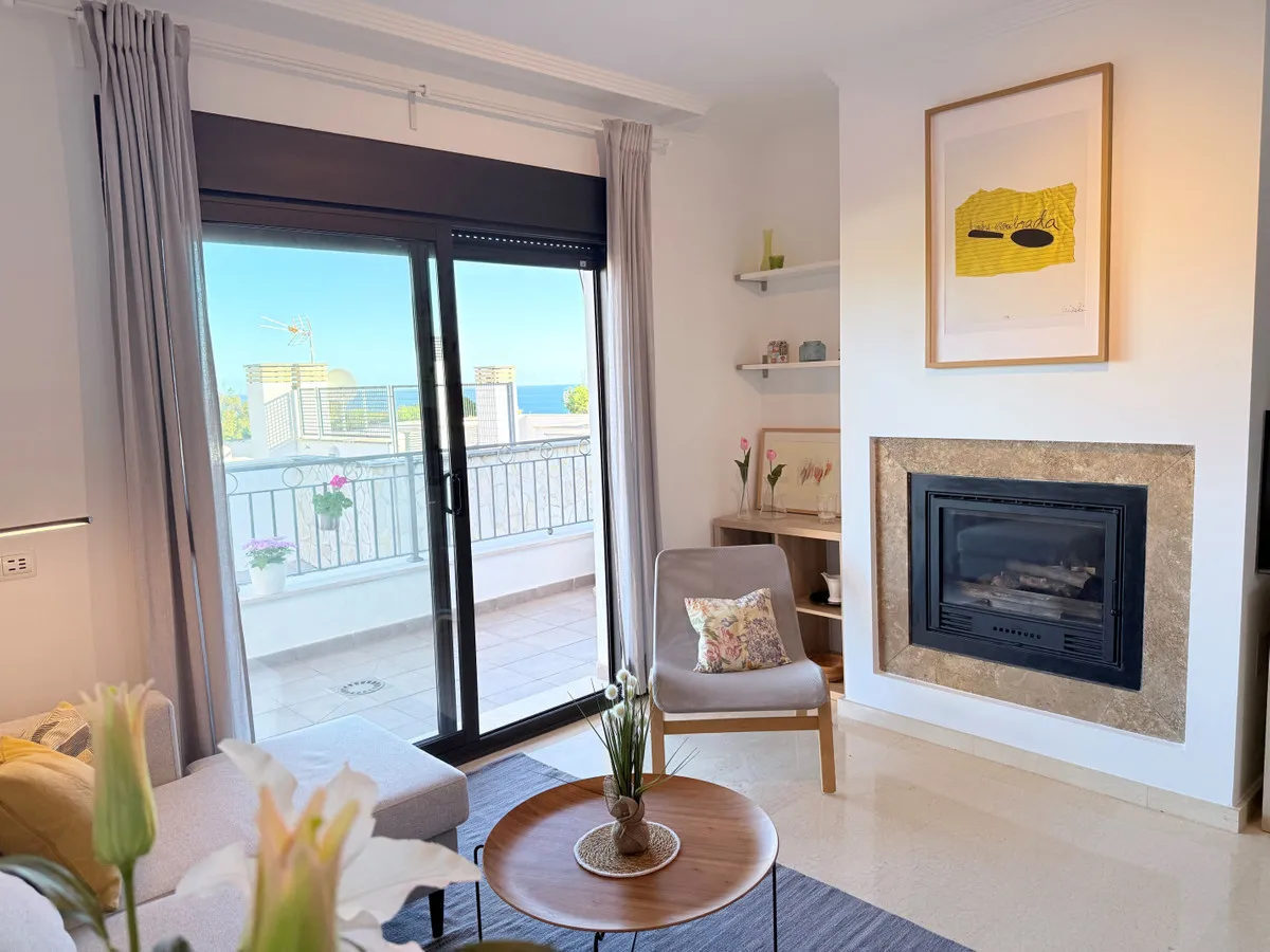 8f5287b5-e0f1-4c70-842d-3bfdd30bccf2