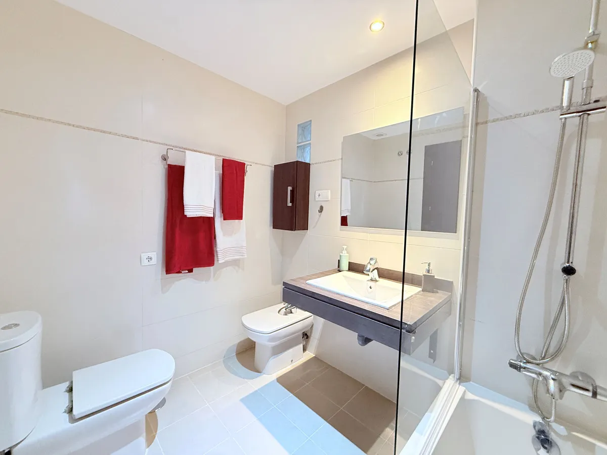 a1c797e7-d2c0-4b7e-a75e-f9c9d82088b0