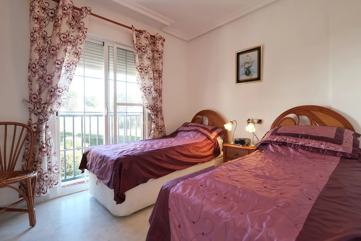 54b87701-8331-42eb-bca0-4b52f9b62f43