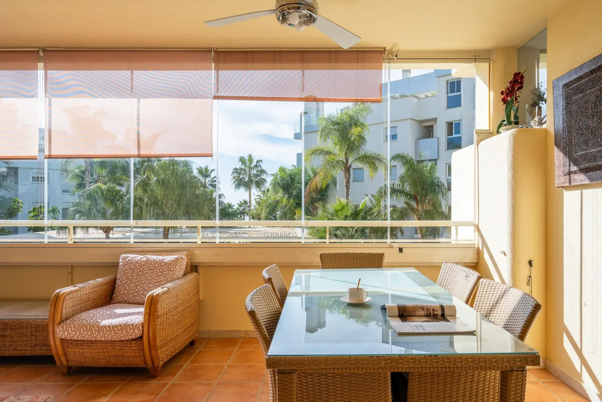 67e607a7-d42d-45b0-9c4d-9e7b13aea348