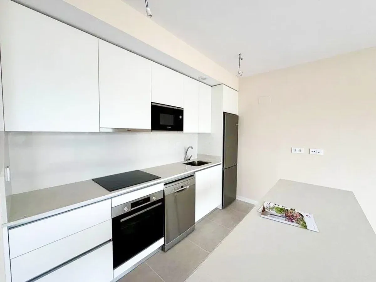 15051432-18f8-4ea1-982a-3fad230571af