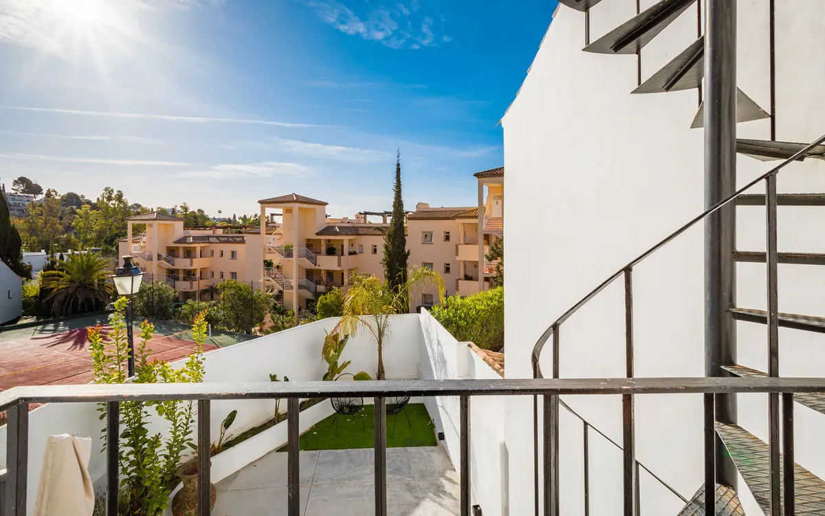 5efdb875-ad2d-4c53-98eb-7053a4b2cb8e