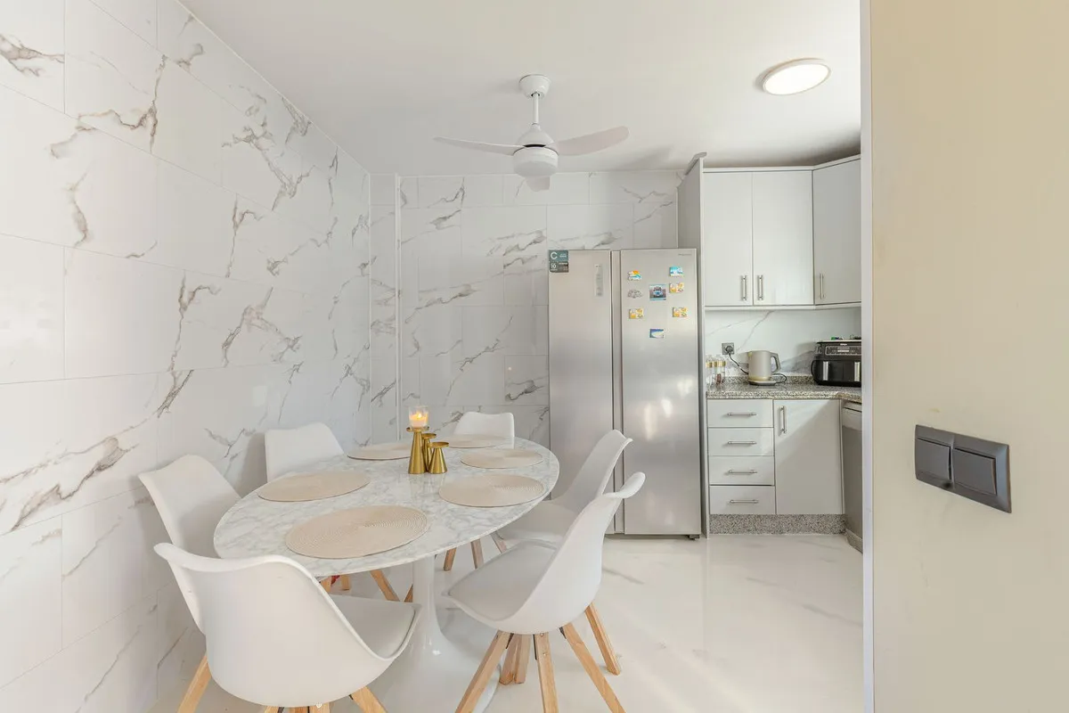 3fa5ad69-ea15-4ef9-b660-ec9c027ac735