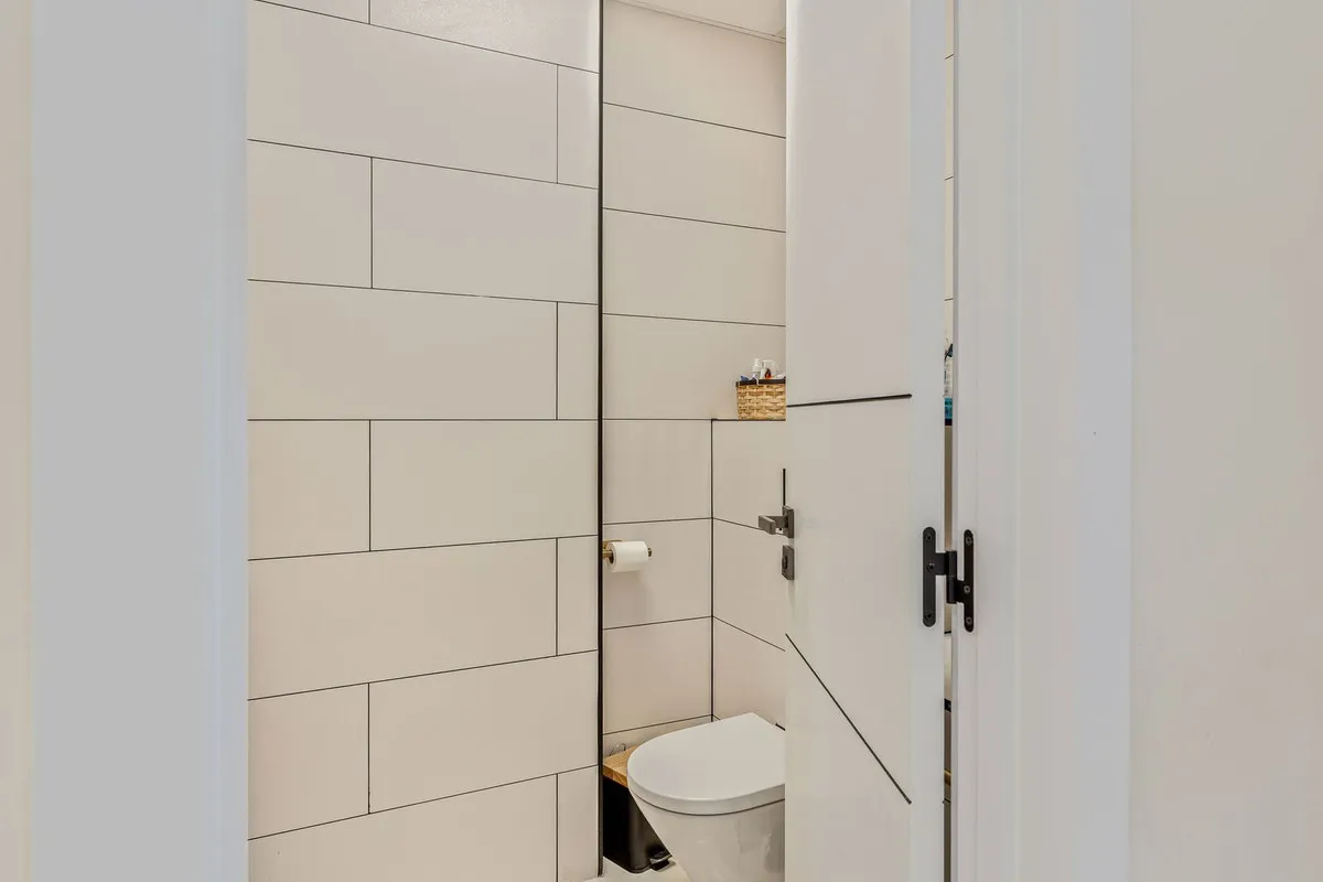 9f904ccf-c05e-4f61-b4f9-0da881ef8962