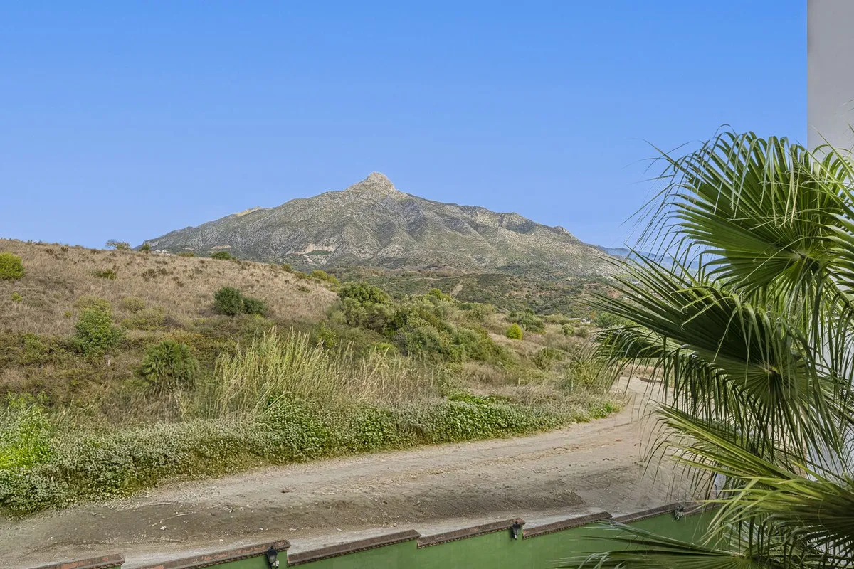 2670f649-e027-4b07-88e5-e6c28a49d223