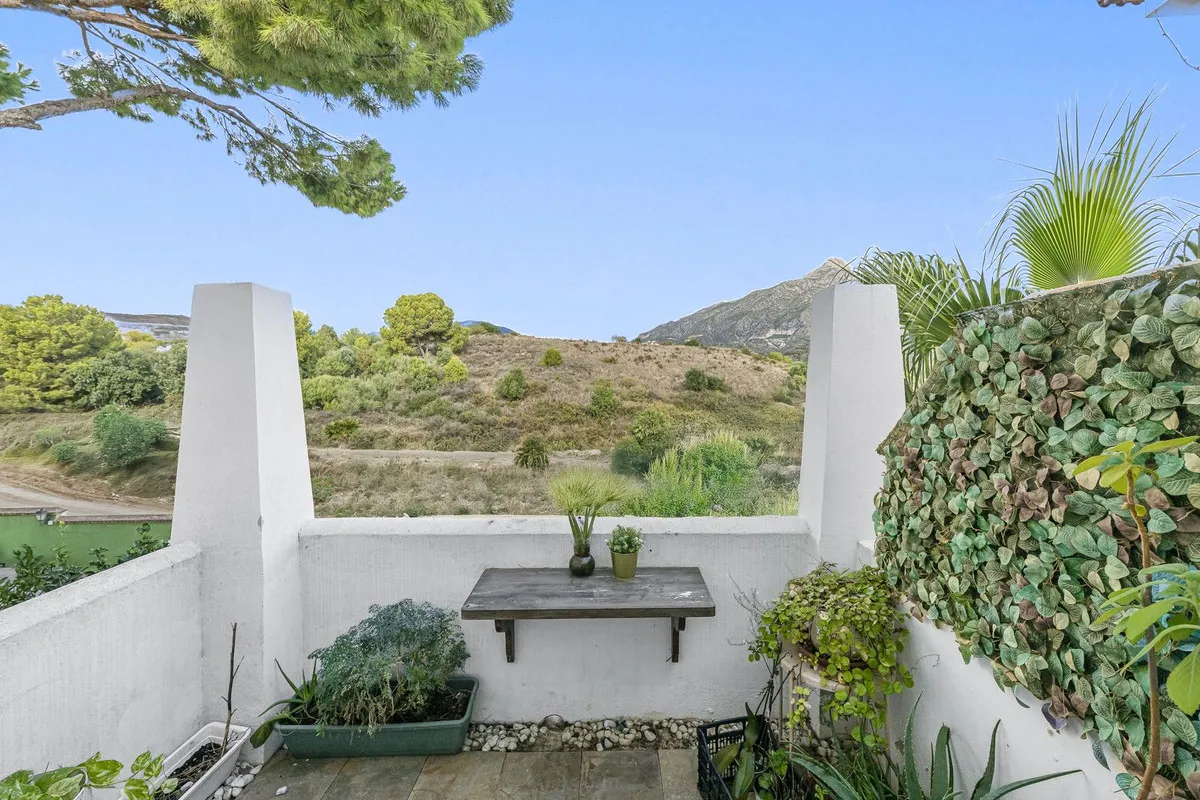 7a27d06c-a06f-40f9-9a8f-0dc99765ec03