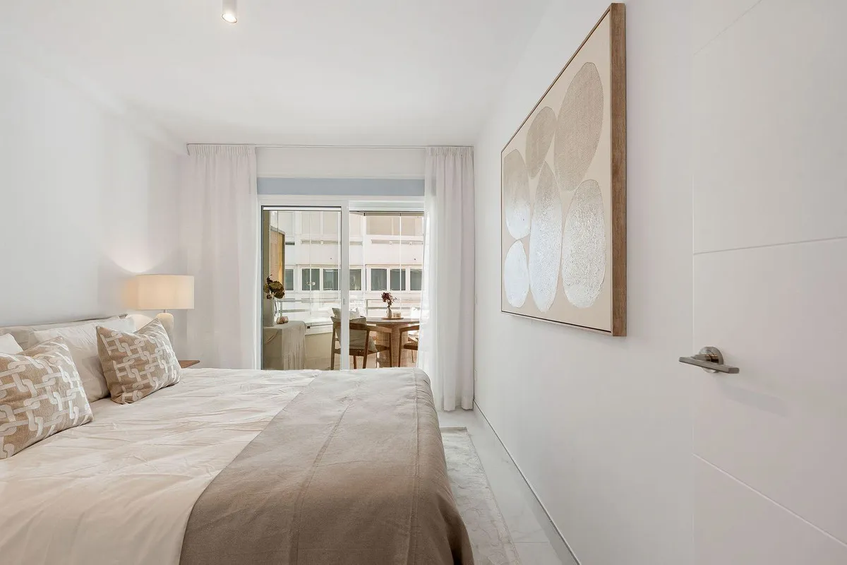 932315e6-7c2a-4465-bf57-3d6291760de7