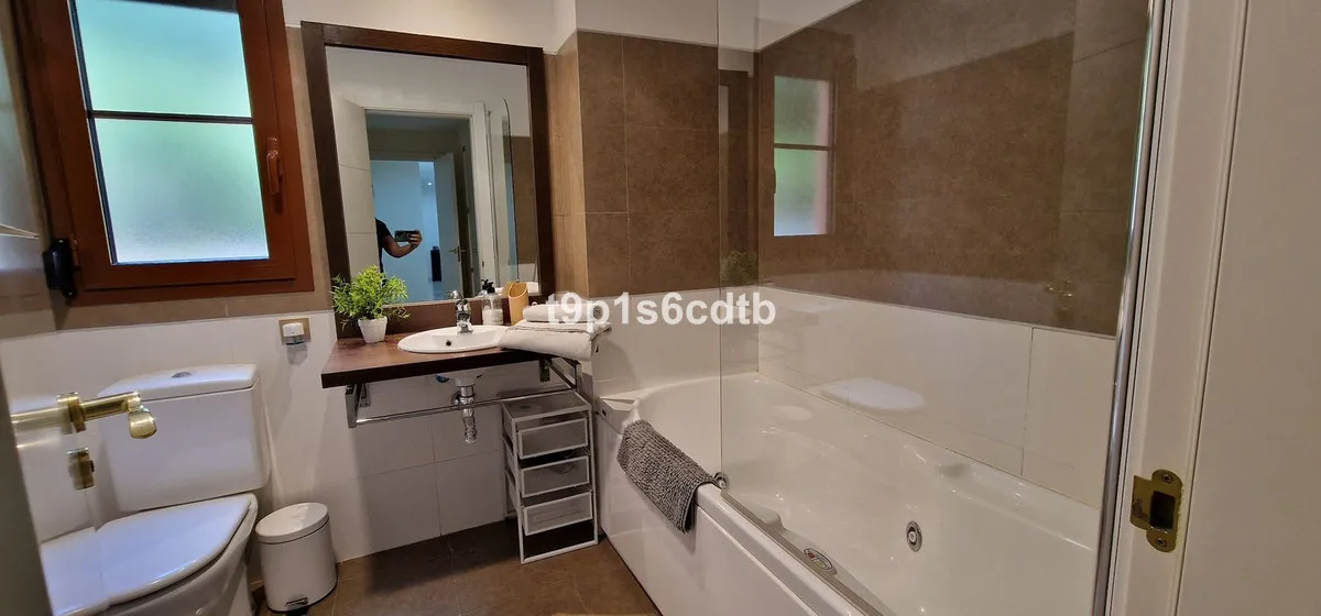 30794c6c-c1fb-48bf-bcf6-da4b34eef0d1